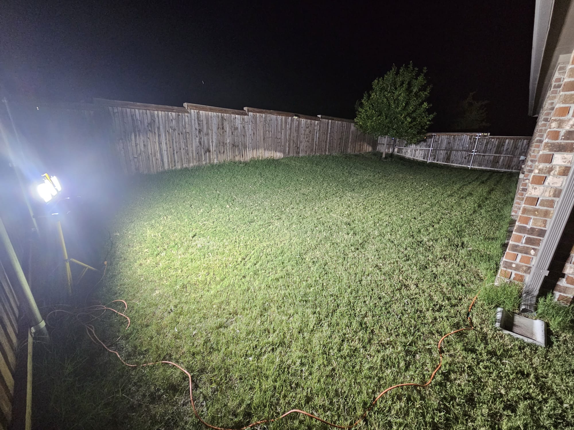 Portable Flood Light 2