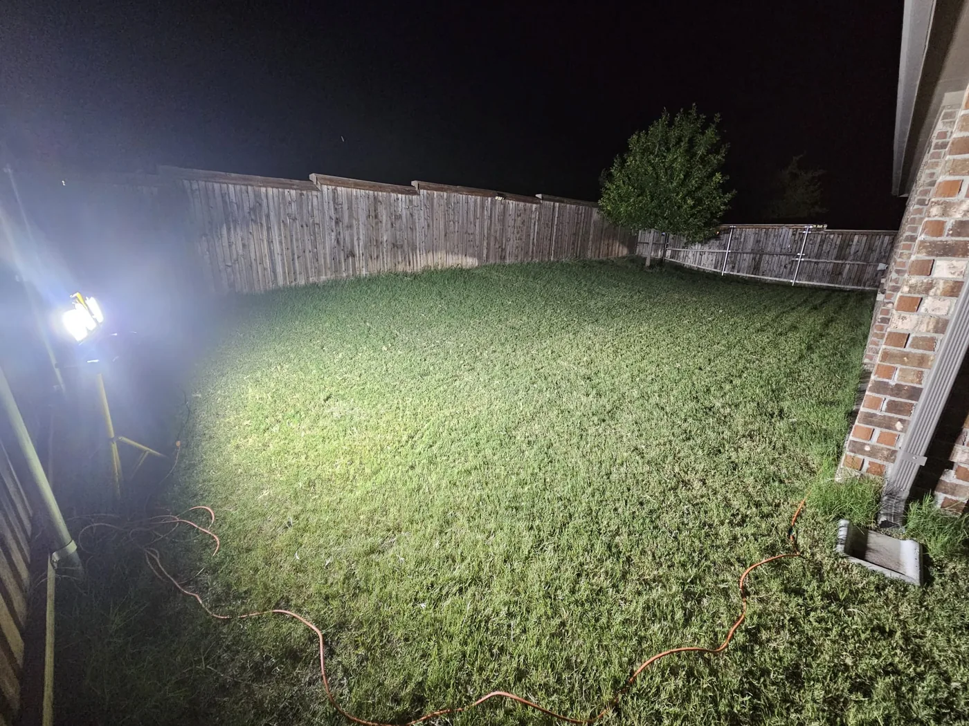Portable Flood Light 2